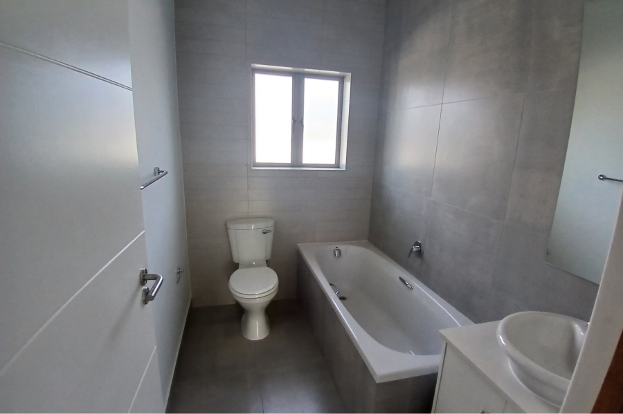 3 Bedroom Property for Sale in Mooikloof Country Estate Western Cape